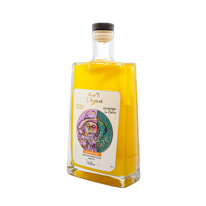 NOUT TI L’ARRANZE -Mangue José de la famille Grondin, le rhum arrangé à la mangue avec la meilleure variété.